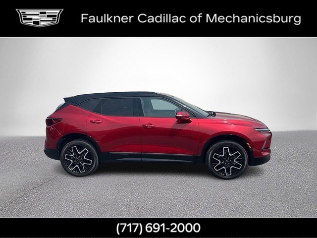 2023 Chevrolet Blazer RS photo 2