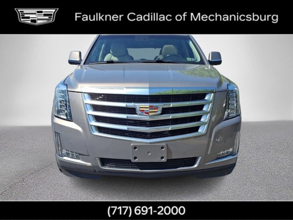 Used 2018 Cadillac Escalade Luxury 4WD Luxury