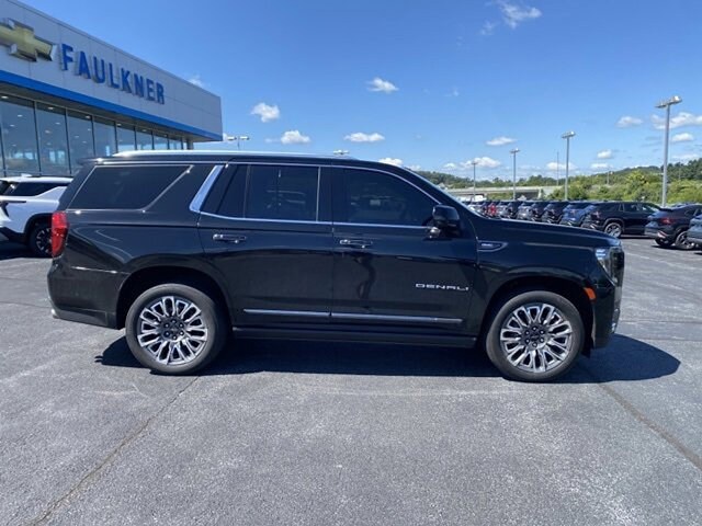 2023 Gmc Yukon Denali Ultimate photo 3