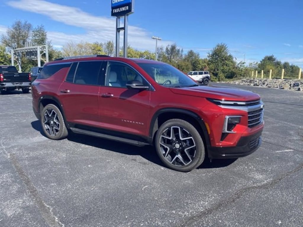 Used 2025 Chevrolet Traverse AWD High Country AWD High Country w/2LZ