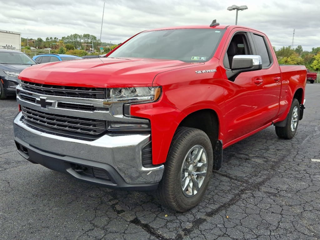 Used 2019 Chevrolet Silverado 1500 LT 4WD Double Cab 147 LT