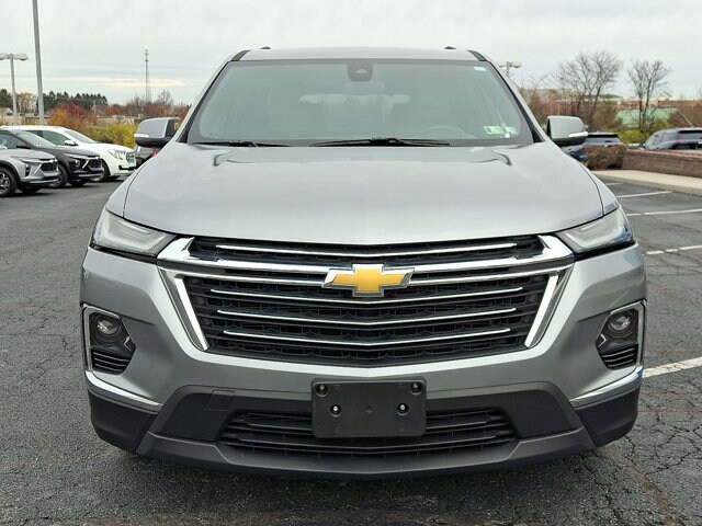 2023 Chevrolet Traverse Leather photo 2