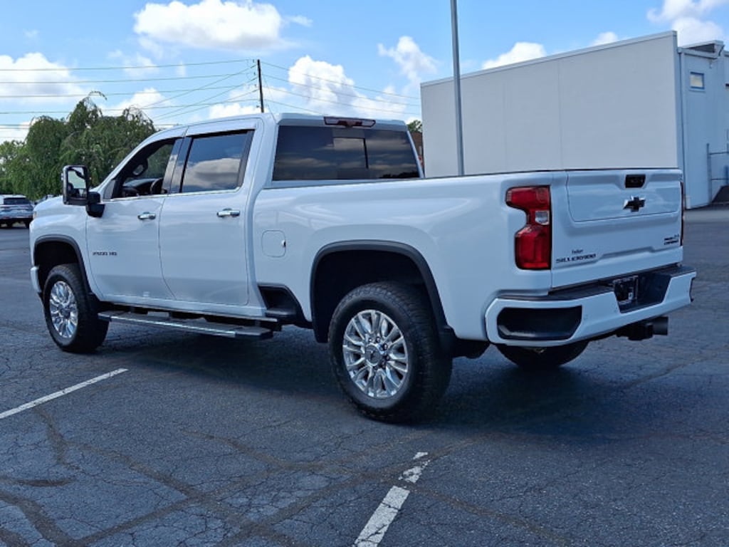 Certified 2022 Chevrolet Silverado 2500HD High Country 4WD Crew Cab 159 High Country