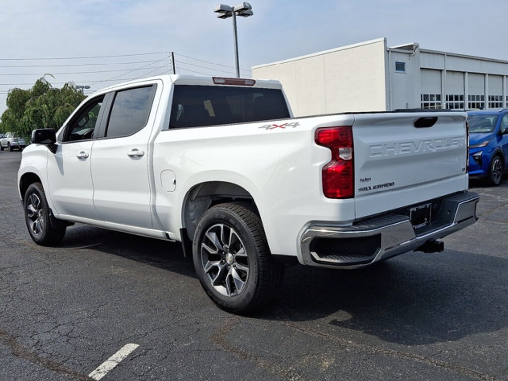 Certified 2022 Chevrolet Silverado 1500 LT 4WD Crew Cab 147 LT w/2FL