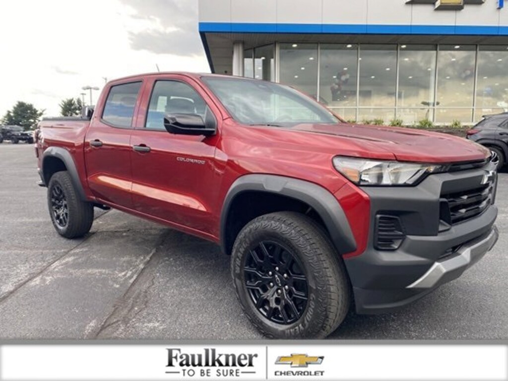 Used 2023 Chevrolet Colorado 4WD Trail Boss 4WD Crew Cab Trail Boss