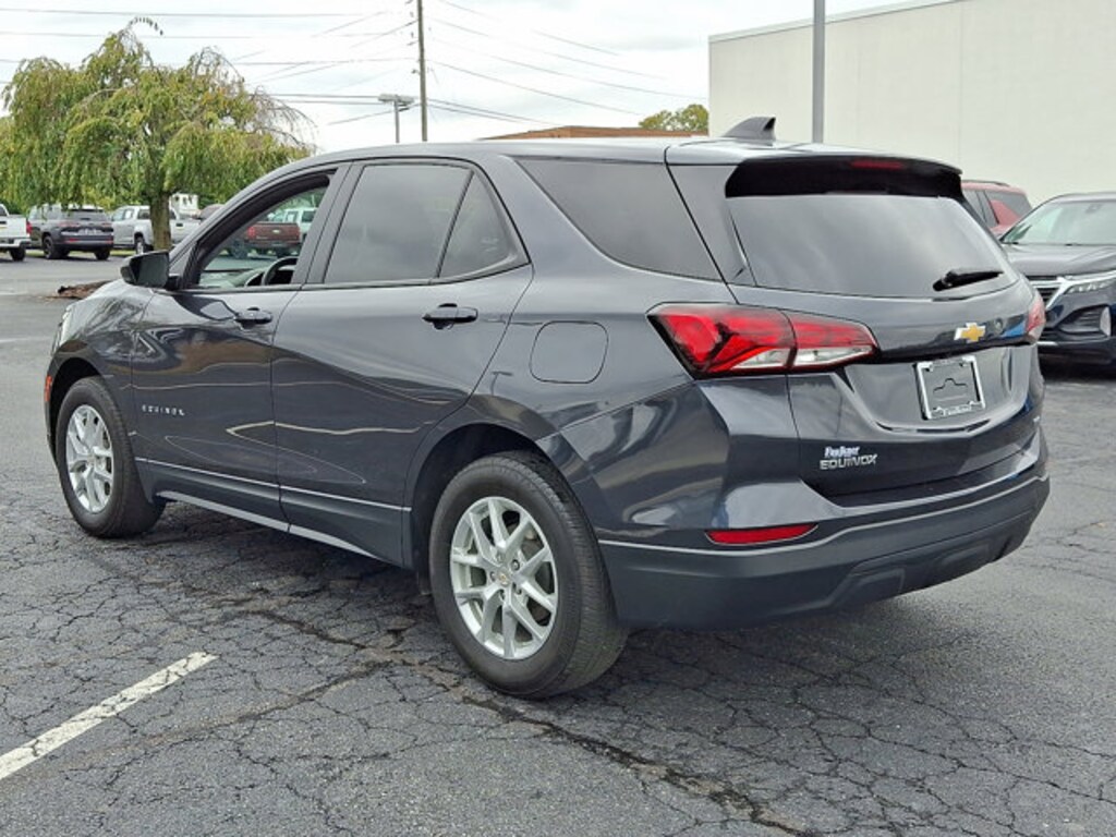 Used 2022 Chevrolet Equinox LS AWD LS w/1LS