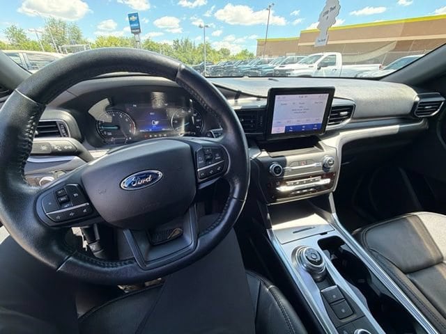 2020 Ford Explorer XLT - Photo 15