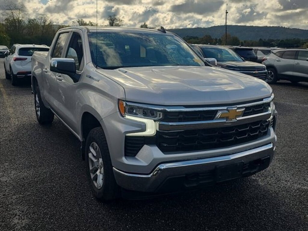 Certified 2022 Chevrolet Silverado 1500 LT 4WD Crew Cab 147 LT w/1LT