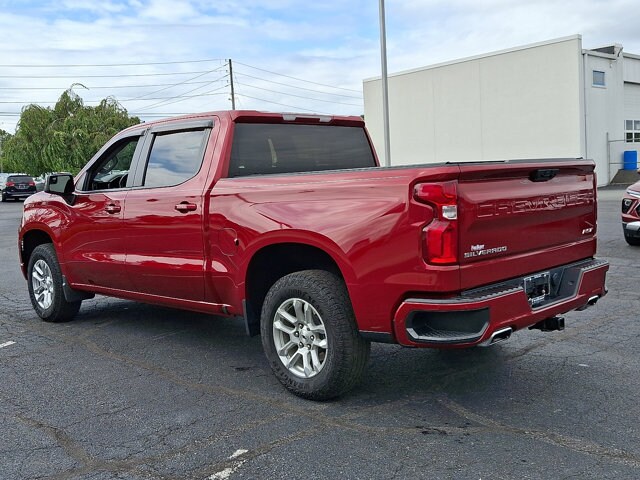 2023 Chevrolet Silverado 1500 RST photo 4