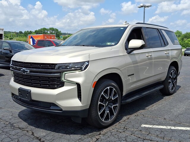 2021 Chevrolet Tahoe RST photo 2