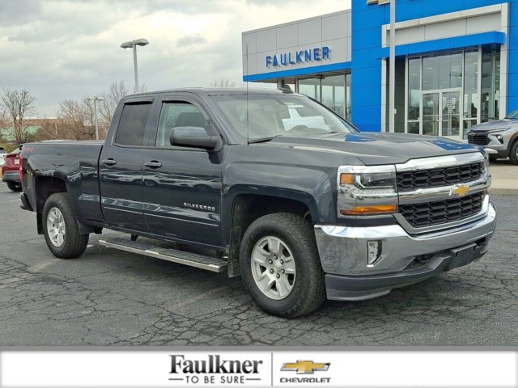 Used 2018 Chevrolet Silverado 1500 LT 4WD Double Cab 143.5 LT w/1LT