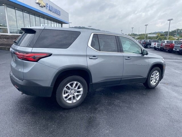 2023 Chevrolet Traverse 1LS photo 4