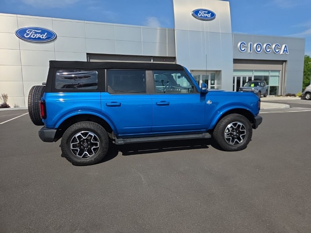 2023 Ford Bronco 4-Door Outer Banks - Photo 6