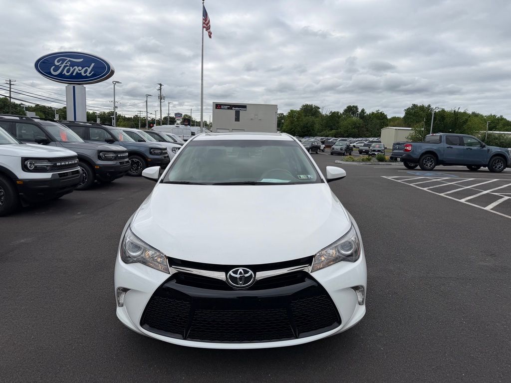 Used 2017 Toyota Camry SE with VIN 4T1BF1FK5HU294792 for sale in Quakertown, PA