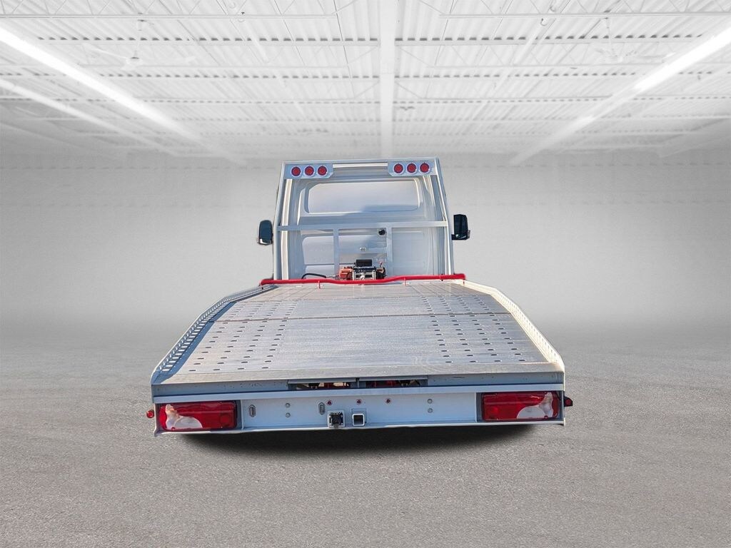 Used 2023 Mercedes-Benz Sprinter 4500 Chassis Standard Roof Truck