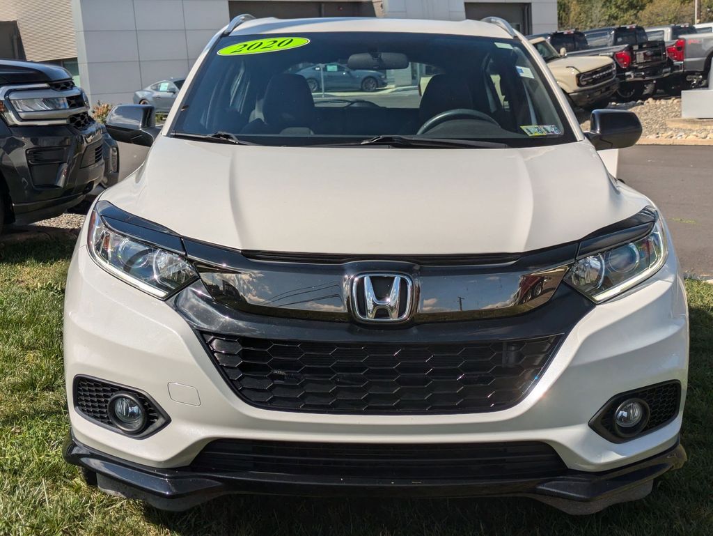 2020 Honda HR-V Sport photo 2