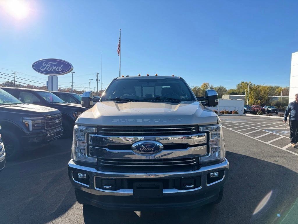 Used 2018 Ford F-350 Lariat Truck Crew Cab