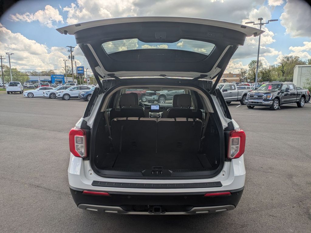 2023 Ford Explorer XLT - Photo 23