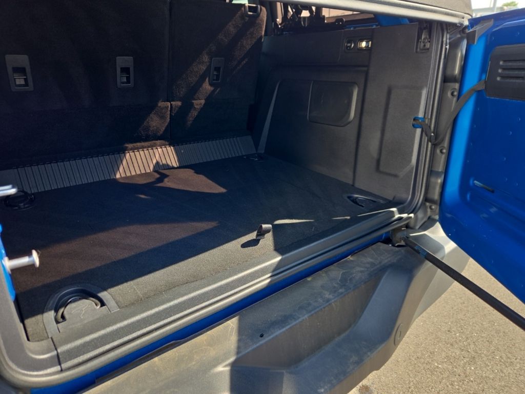 2023 Ford Bronco 4-Door Outer Banks - Photo 12