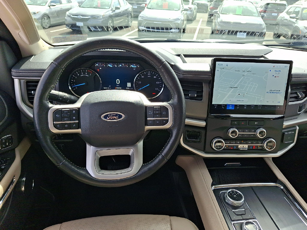 Used 2024 Ford Expedition XLT SUV