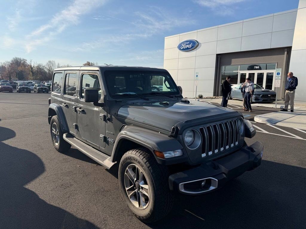 Used 2019 Jeep Wrangler Unlimited Sahara SUV