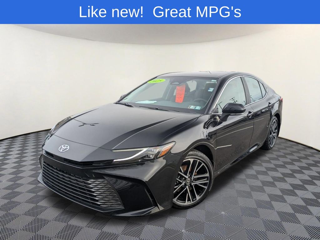 2025 Toyota Camry XLE