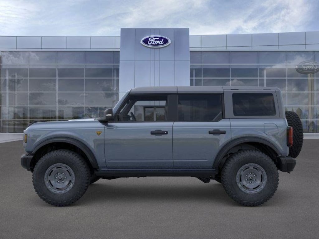 New 2025 Ford Bronco Badlands SUV