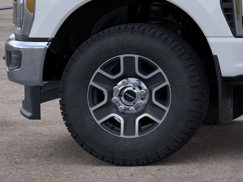 2025 Ford F-350 Super Duty Chassis Cab XLT - Photo 24