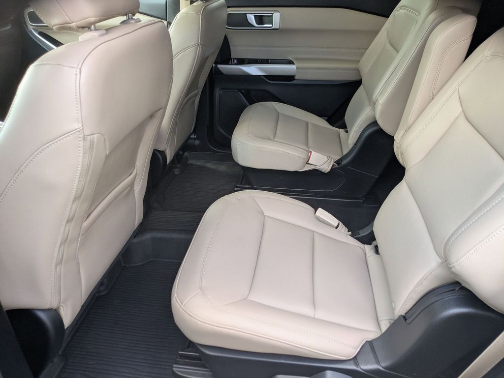 2023 Ford Explorer XLT - Photo 21