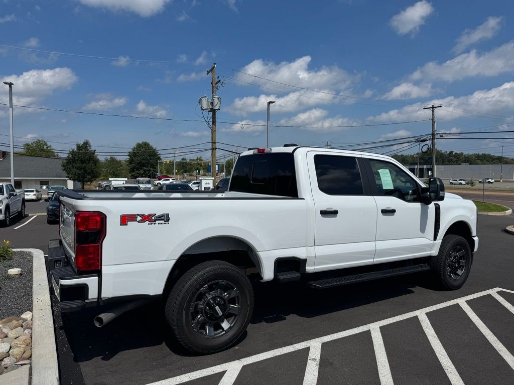 2023 Ford F-250 XL photo 4