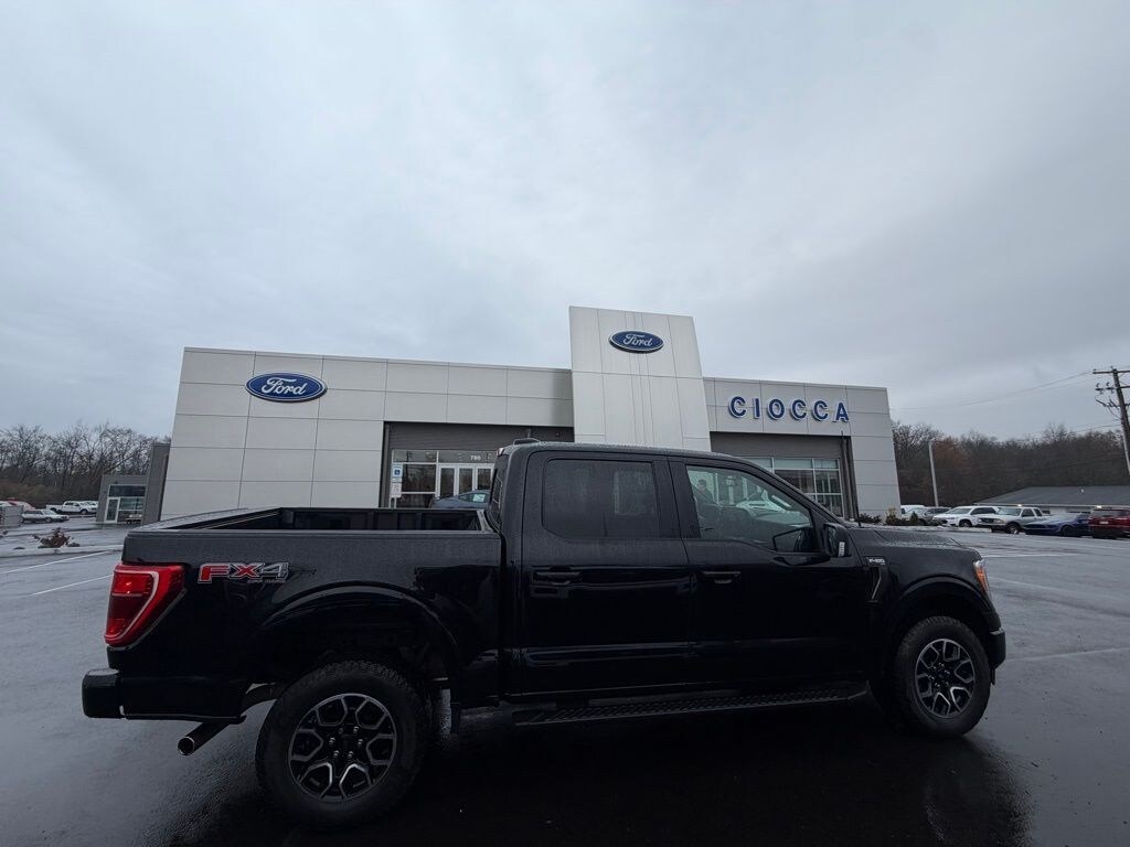 Used 2022 Ford F-150 XLT Truck SuperCrew Cab
