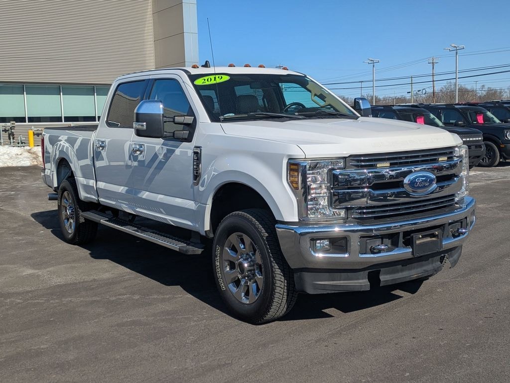 Used 2019 Ford F-250 Lariat Truck Crew Cab