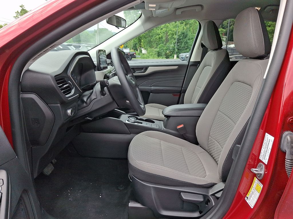 2022 Ford Escape SE - Photo 16