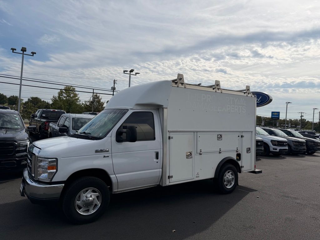 2018 Ford E-Series Cutaway