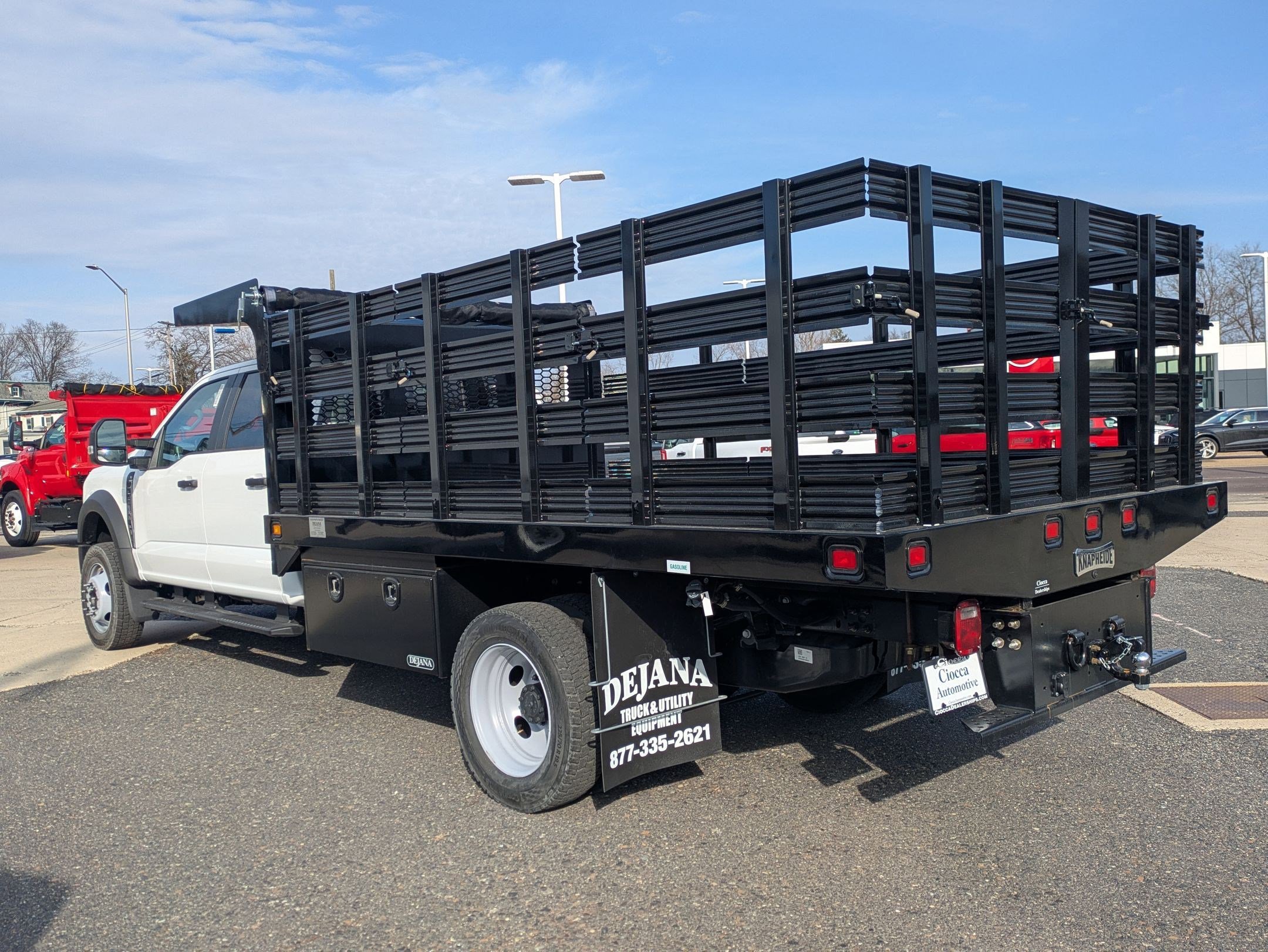 2024 Ford F-550 photo 4