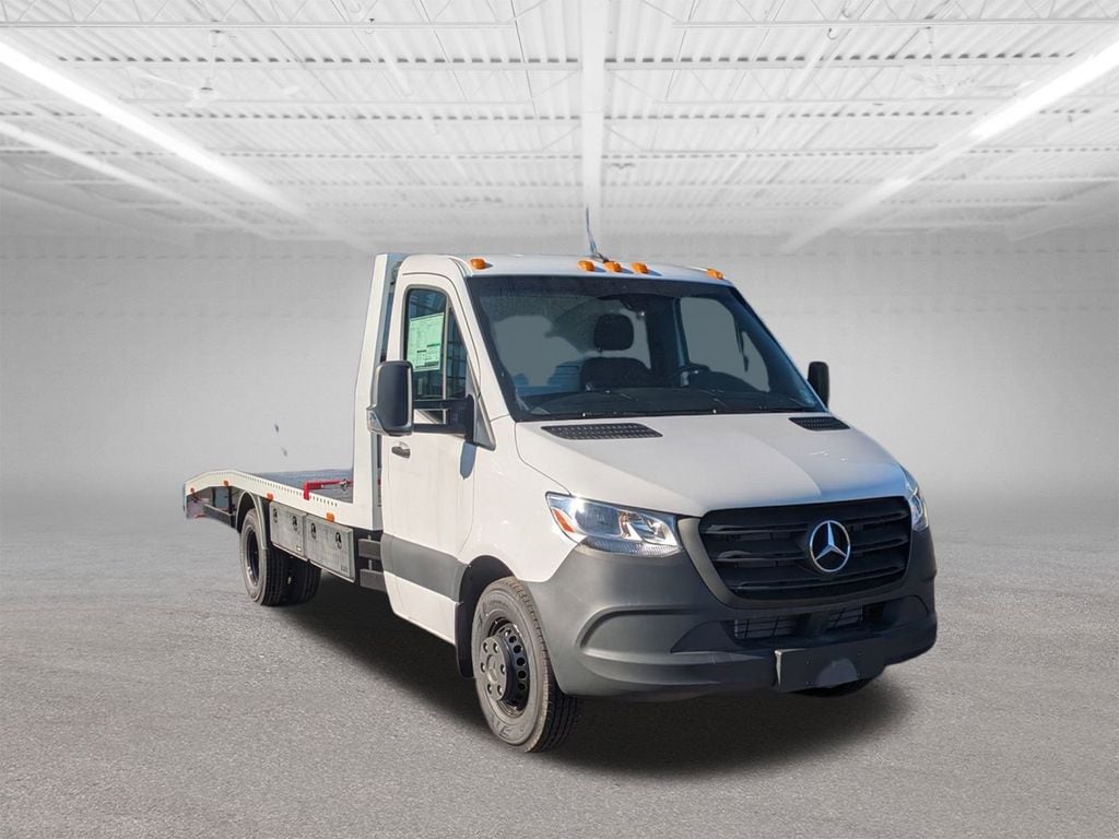 Used 2023 Mercedes-Benz Sprinter 4500 Chassis Standard Roof Truck