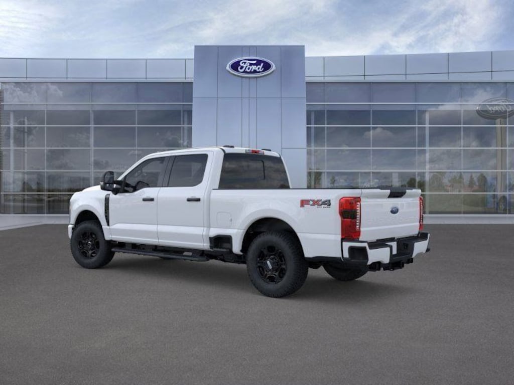 New 2026 Ford F-350 XL Truck Crew Cab