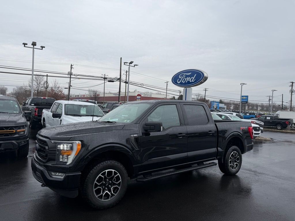 Used 2022 Ford F-150 XLT Truck SuperCrew Cab