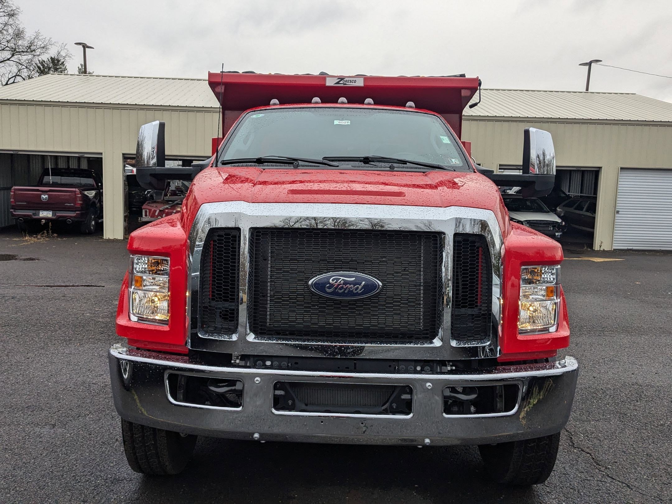 2024 Ford F-750 Regular Cab photo 2