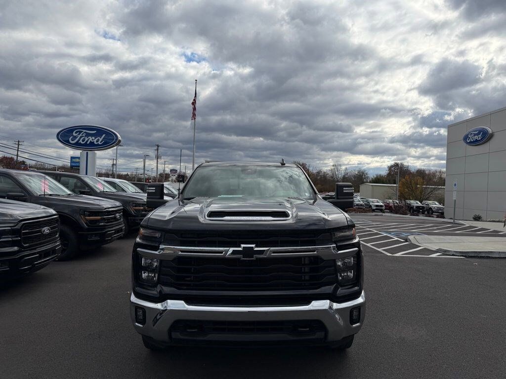 Used 2024 Chevrolet Silverado 2500 HD LT Truck Crew Cab