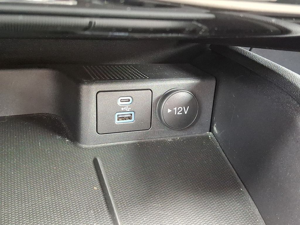 2022 Ford Escape SE - Photo 23