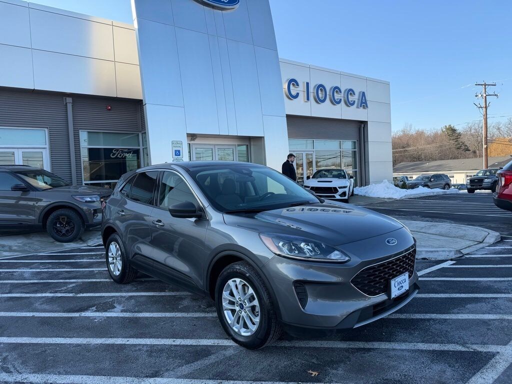 Used 2022 Ford Escape SE SUV