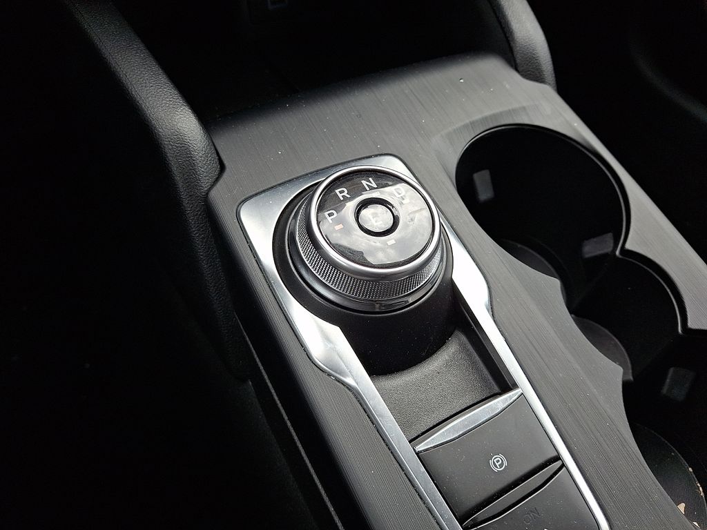 2022 Ford Escape SE - Photo 17