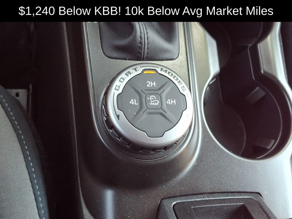 2023 Ford Bronco 4-Door Outer Banks - Photo 25
