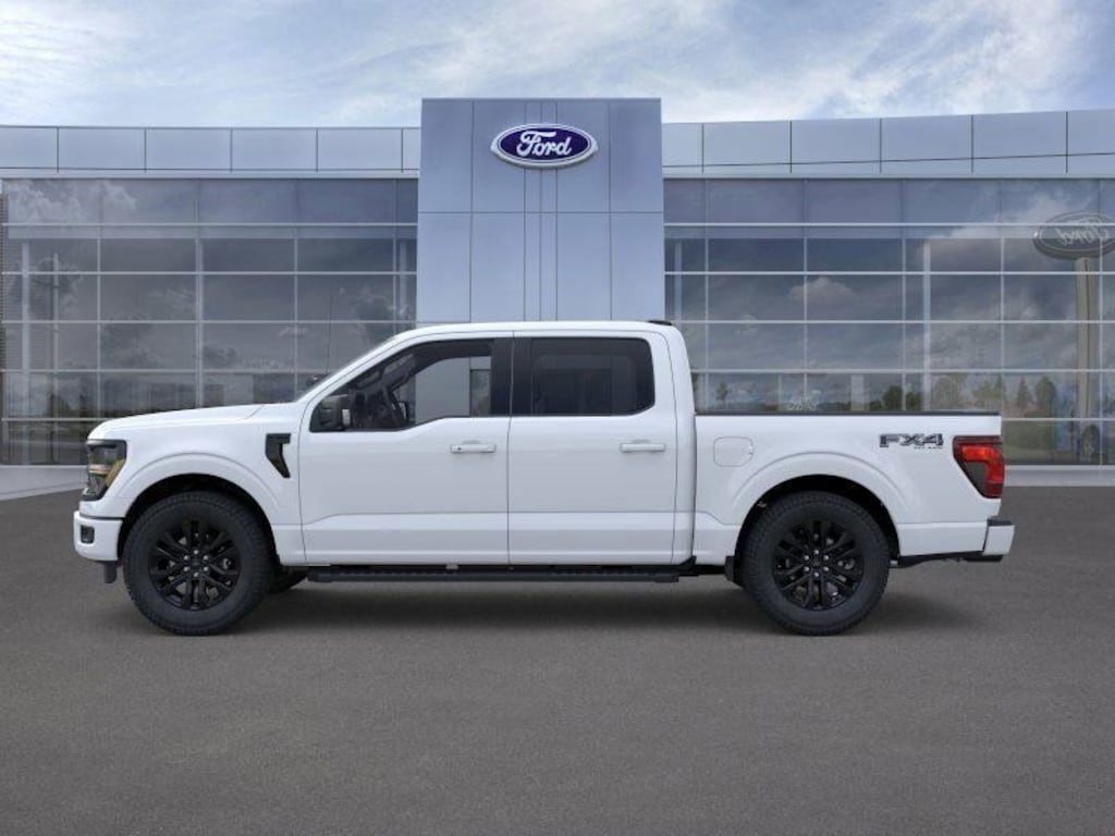 New 2025 Ford F-150 XLT Truck SuperCrew Cab