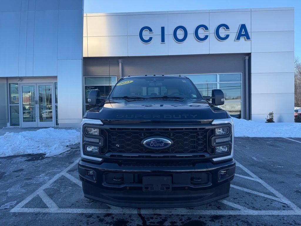 Used 2023 Ford F-250 Lariat Truck Crew Cab