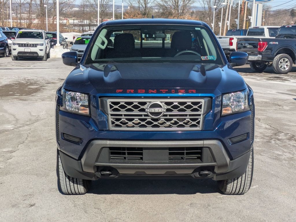 Used 2022 Nissan Frontier SV Truck Crew Cab