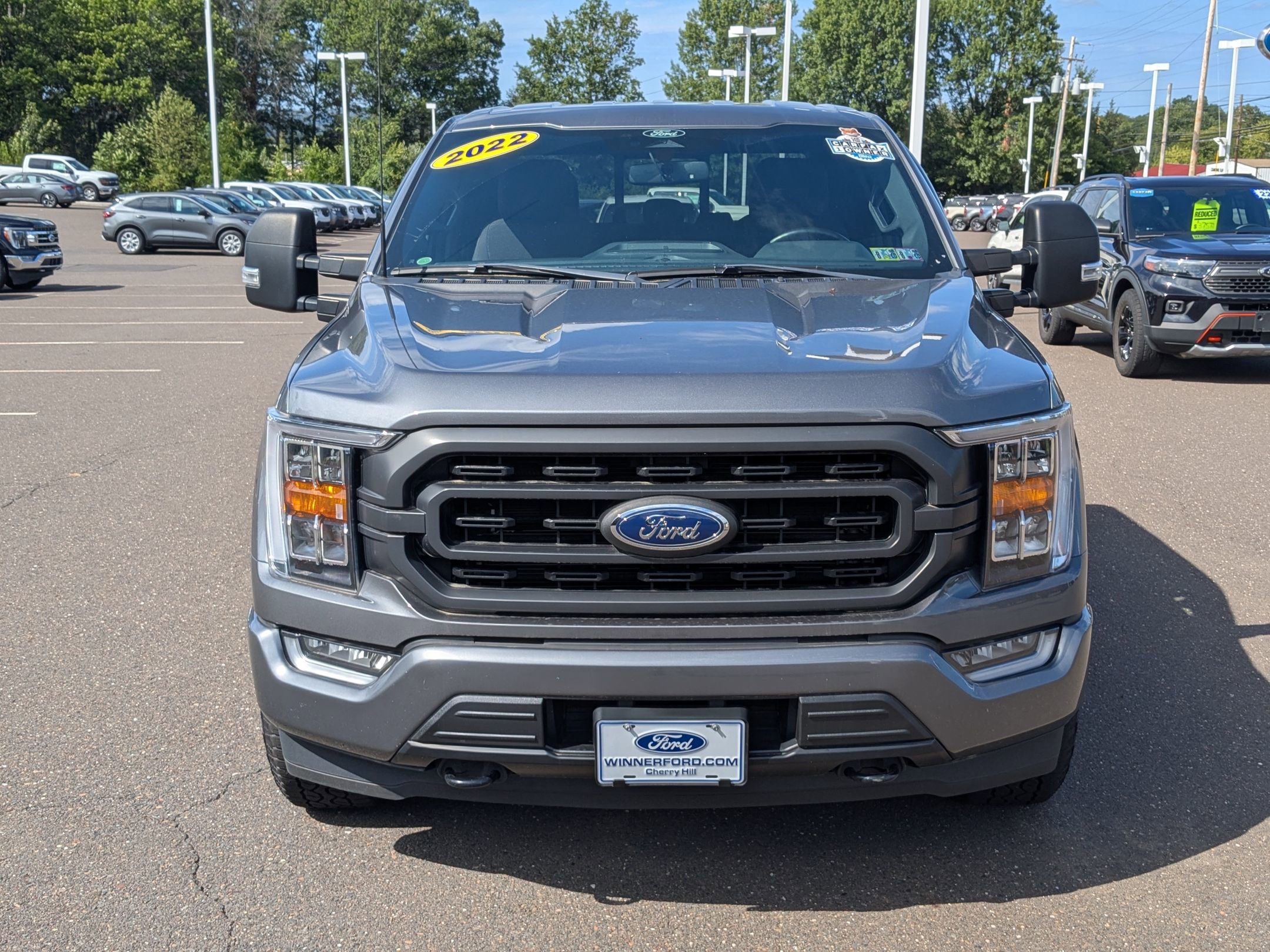 2022 Ford F-150 XLT photo 2