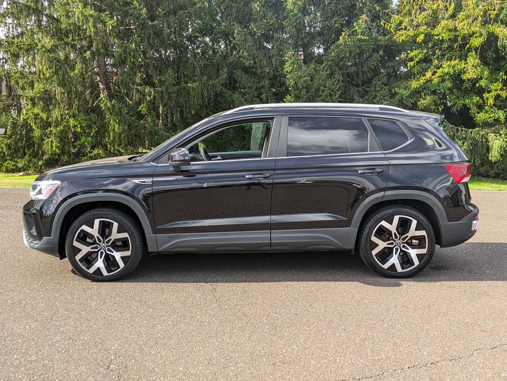 Used 2022 Volkswagen Taos 1.5T SEL SUV