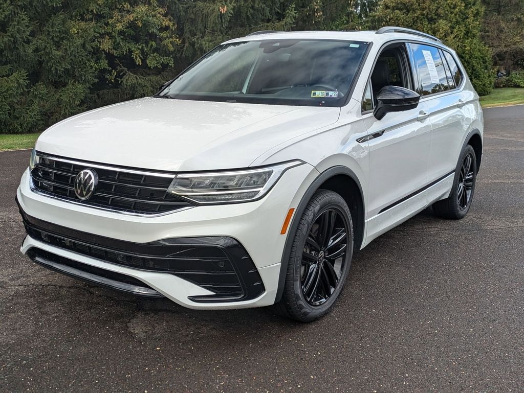 Used 2022 Volkswagen Tiguan 2.0T SE R-Line Black SUV